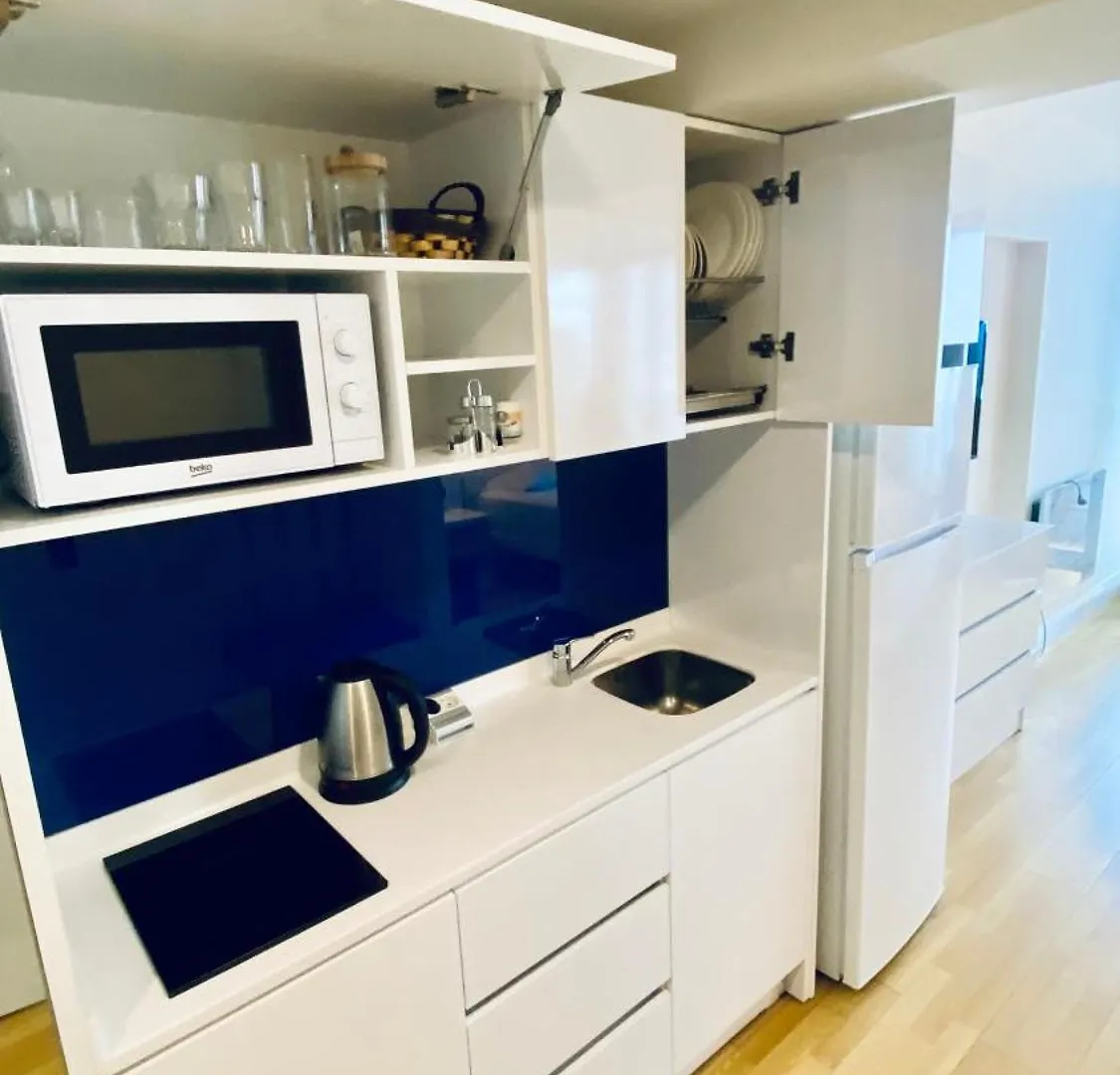 Batumi Orbi City Lux Apartment 5* 0*,