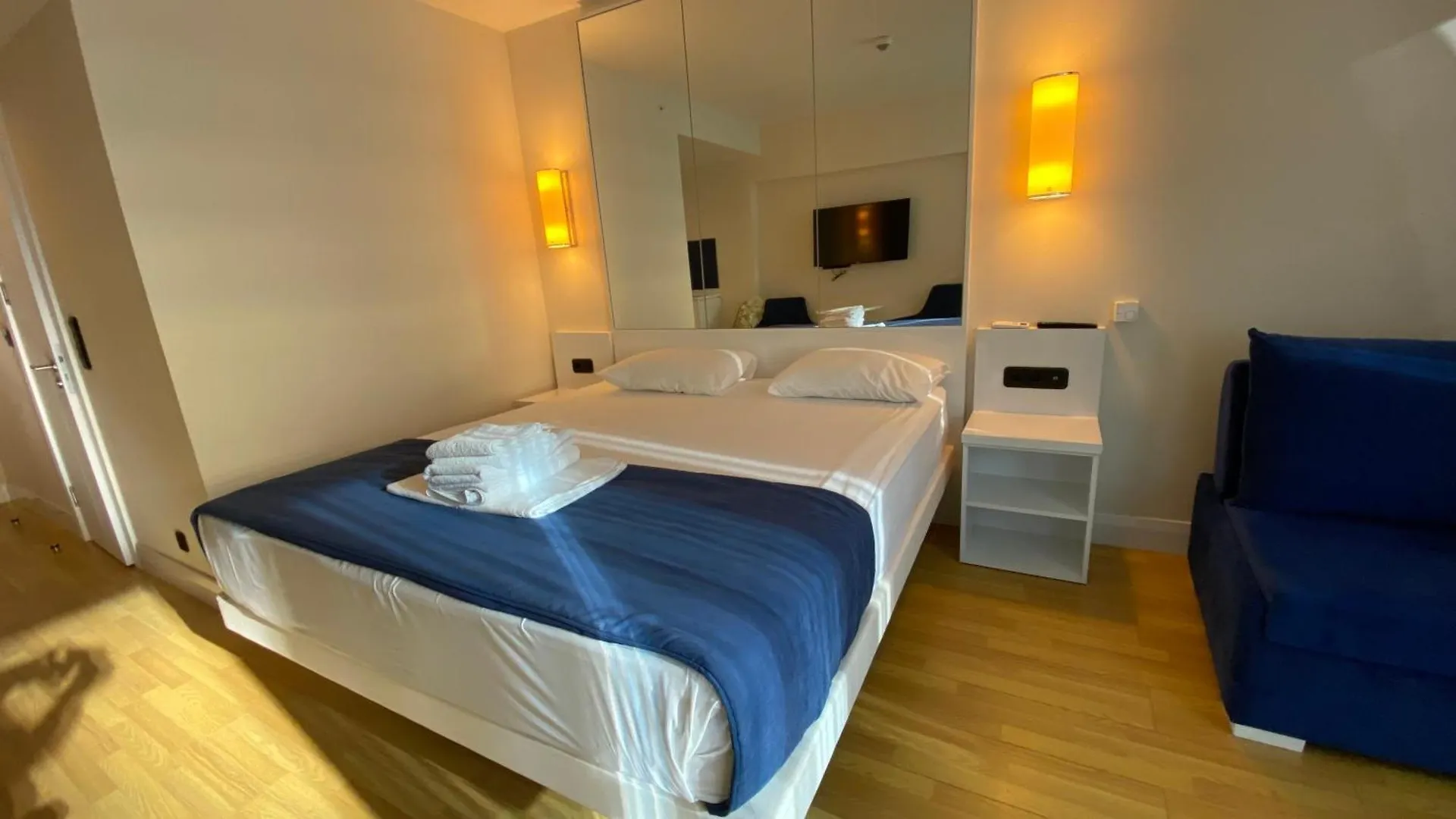 Batumi Orbi City Lux Apartment 5*