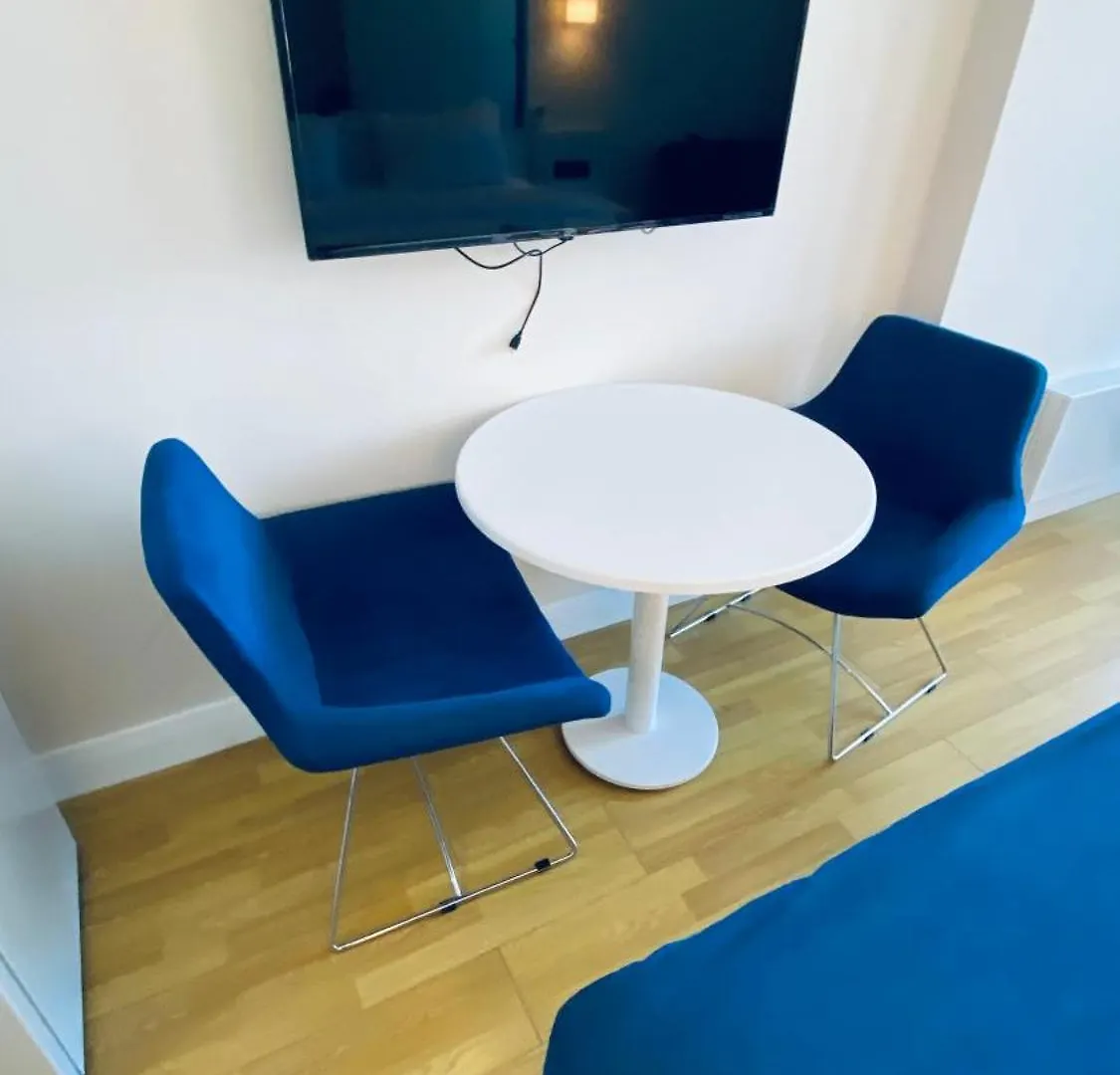 Batumi Orbi City Lux Apartment 5*