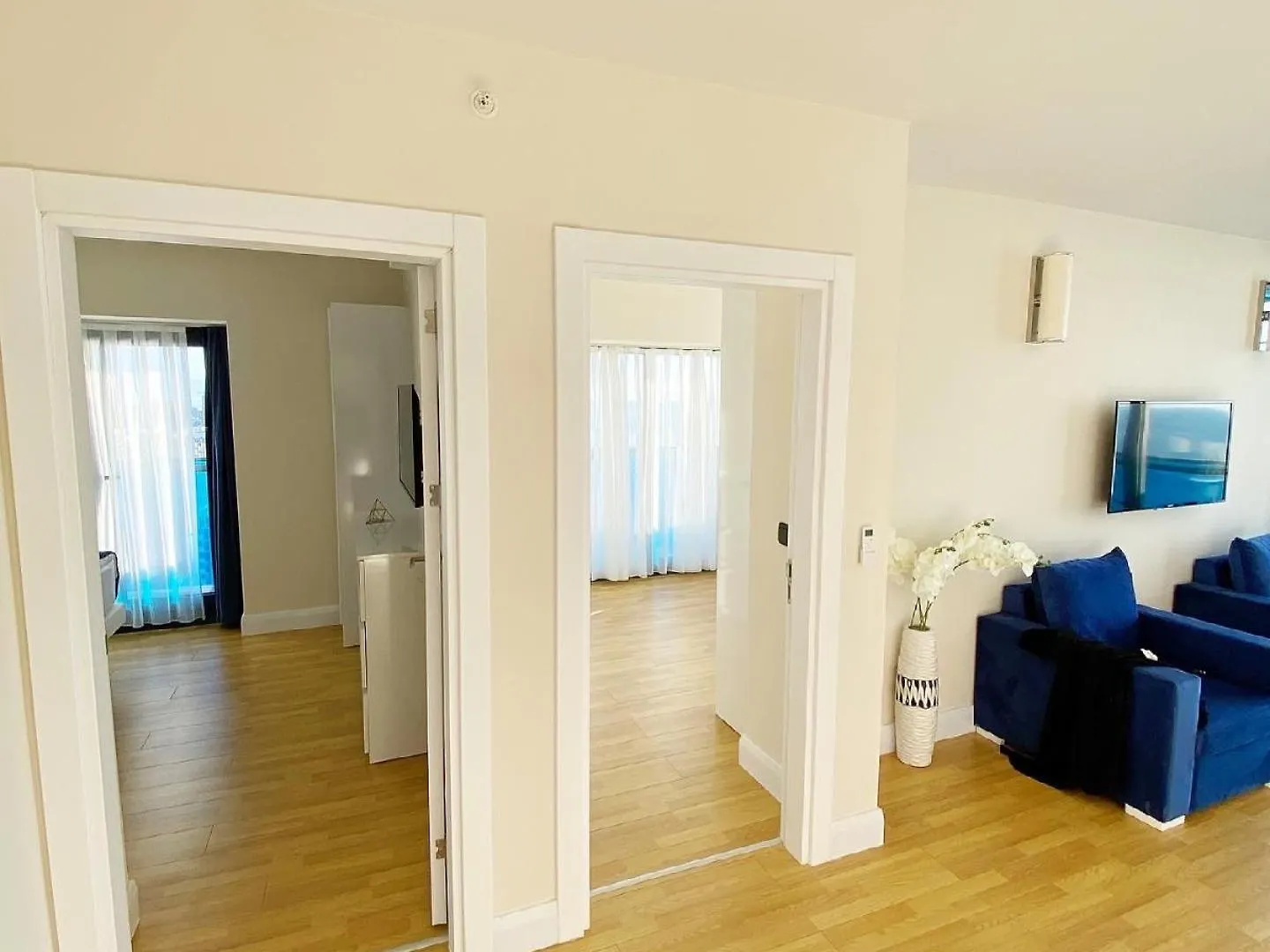 Batumi Orbi City Lux Apartment 5* 0*,
